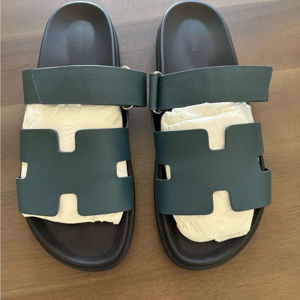 Authentic rare color Hermes men’s chypres sandals size 44 very light wear